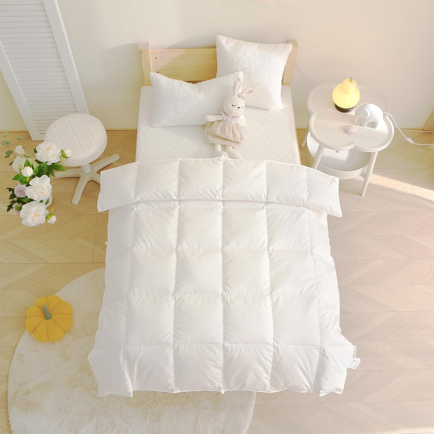 Crib/Toddler Comforter, 100% White Goose Down All Season Toddler Blanket,Skin-Friendly Cotton Shell,Noiseless,Machine Washable (Raw White, 41x48in)